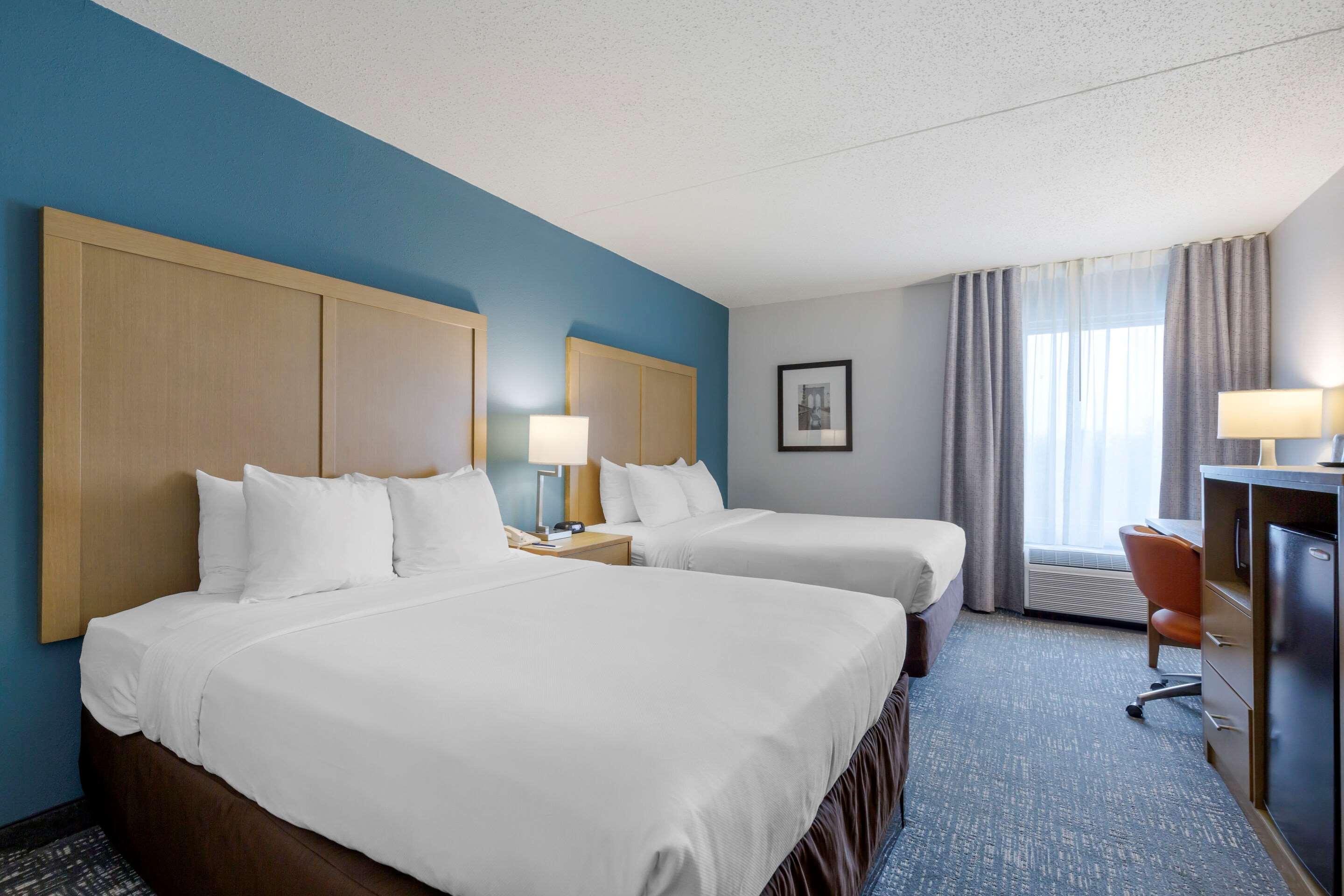 Comfort Inn & Suites Alexandria West Exterior foto