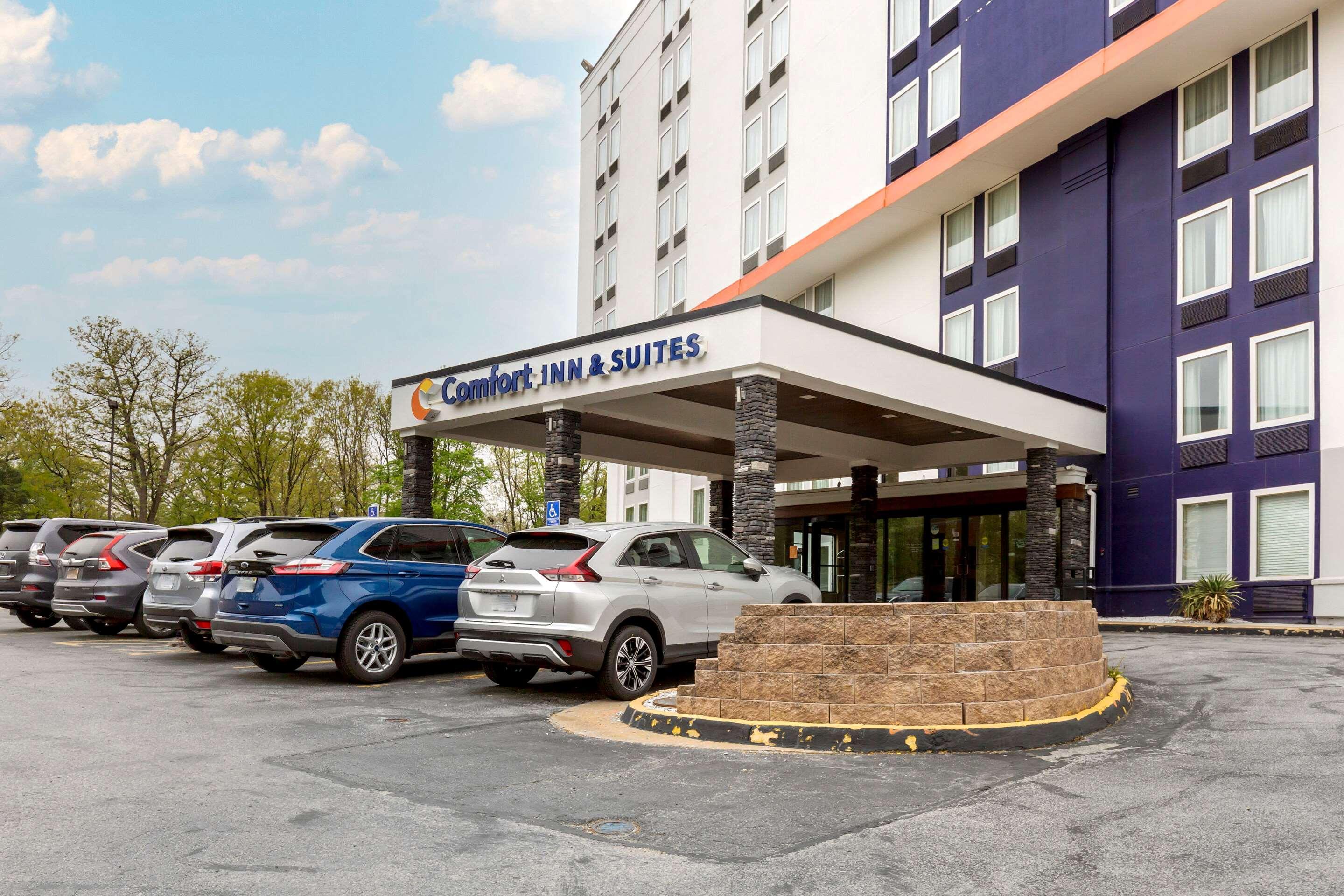 Comfort Inn & Suites Alexandria West Exterior foto